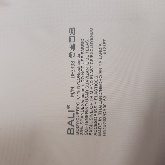 Bali Comfort Revolution Underwire Bra/ Size M - Picture 8 of 13